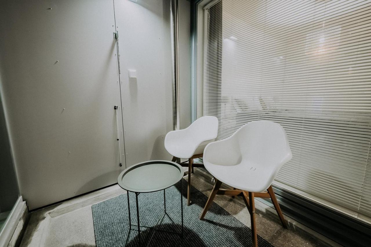 Apartment, Sleepwell, Tyynimeri With Private Parking And Optional Private Sauna 赫尔辛基 外观 照片