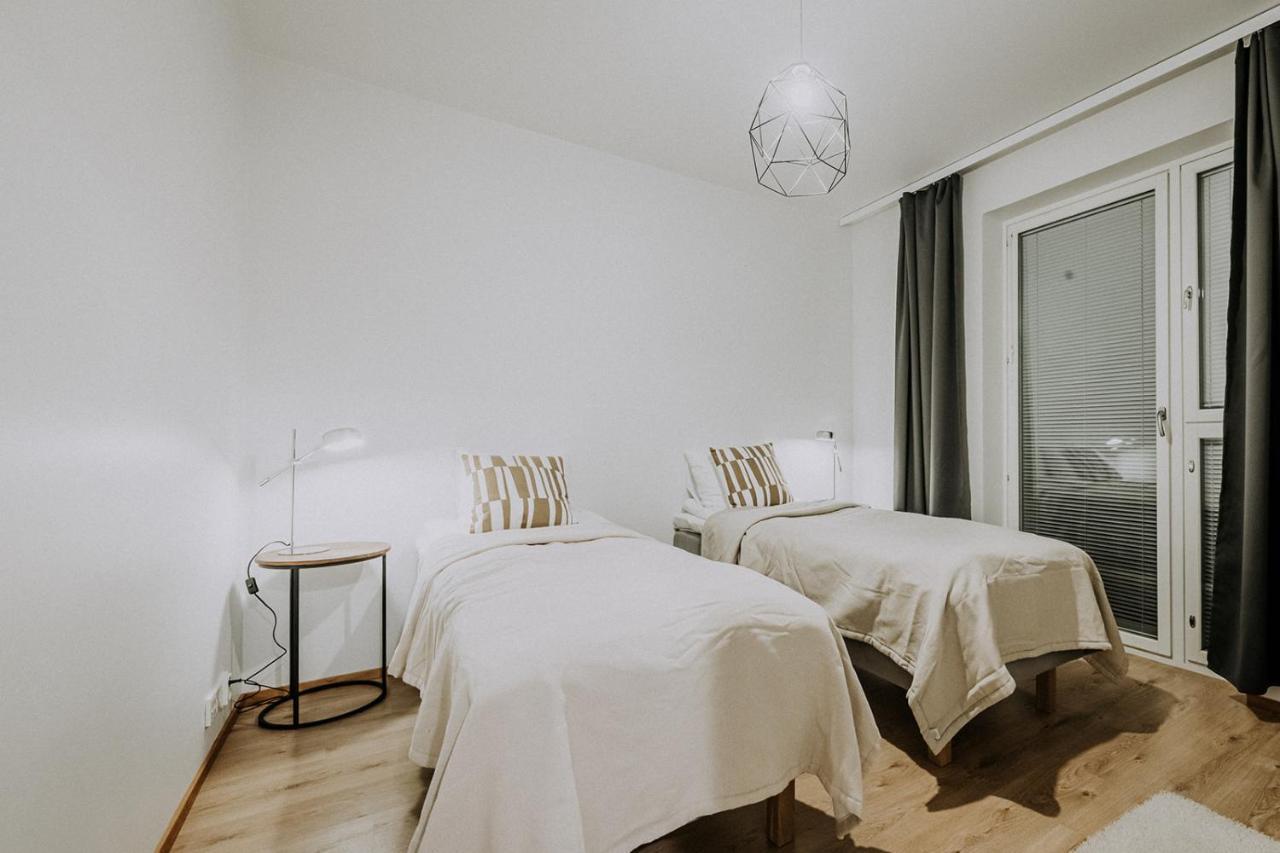 Apartment, Sleepwell, Tyynimeri With Private Parking And Optional Private Sauna 赫尔辛基 外观 照片